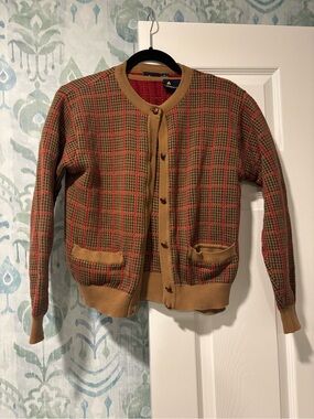 Vintage 90’s Plaid Button-Up Cardigan and Sweater set! 2 piece! 🤎🧡❤️